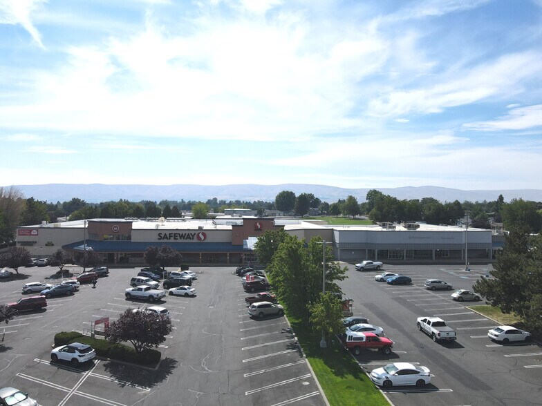 More Photos Of 2112-2204 W Nob Hill Blvd, Yakima Unknown For Lease