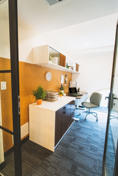 More Photos Of 6128 Ridge Ave, Philadelphia Office For Sale