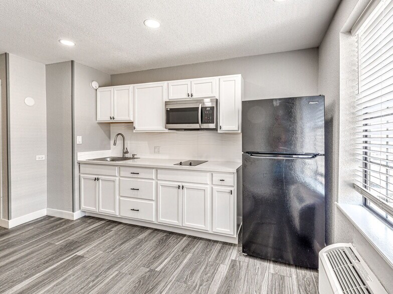 More Photos Of 3211 S 79th East Ave, Tulsa Apartments For Sale