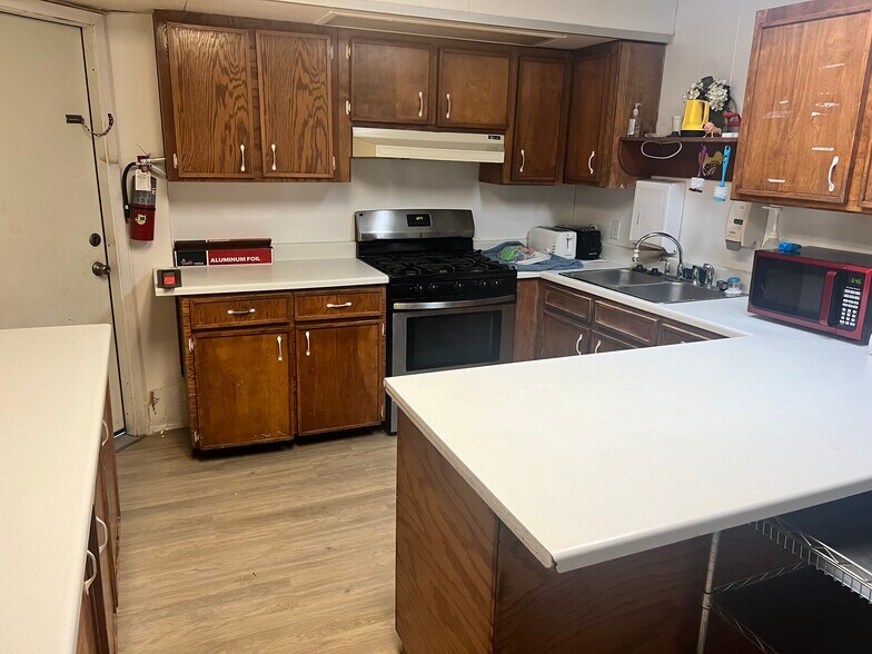 More Photos Of 662 S Edmonds Ln, Lewisville Daycare Center For Sale