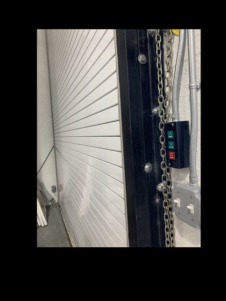 More Photos Of 8285 NW 64th St, Miami Light Distribution For Lease