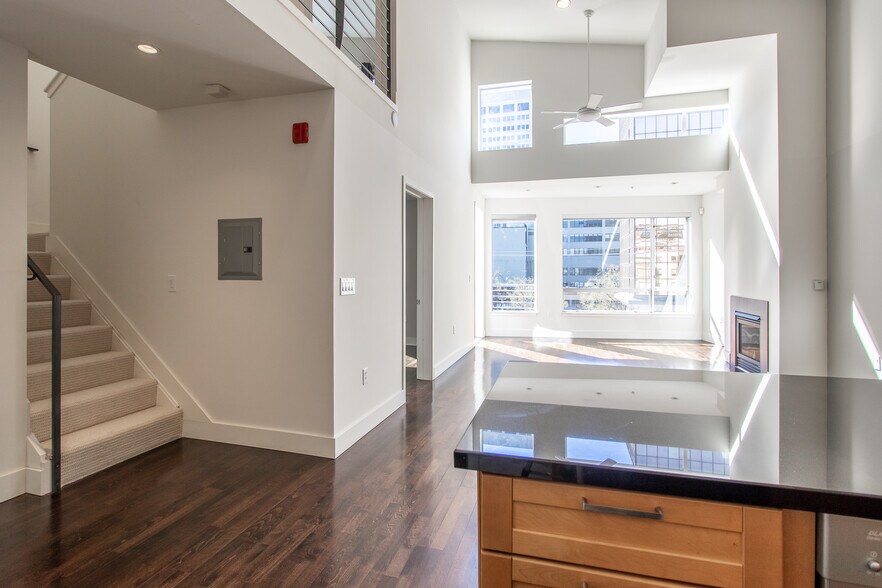 More Photos Of 2300 Broadway, Oakland Apartments For Sale
