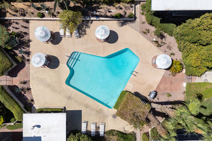 More Photos Of 5250 N 20th St, Phoenix Apartments For Sale