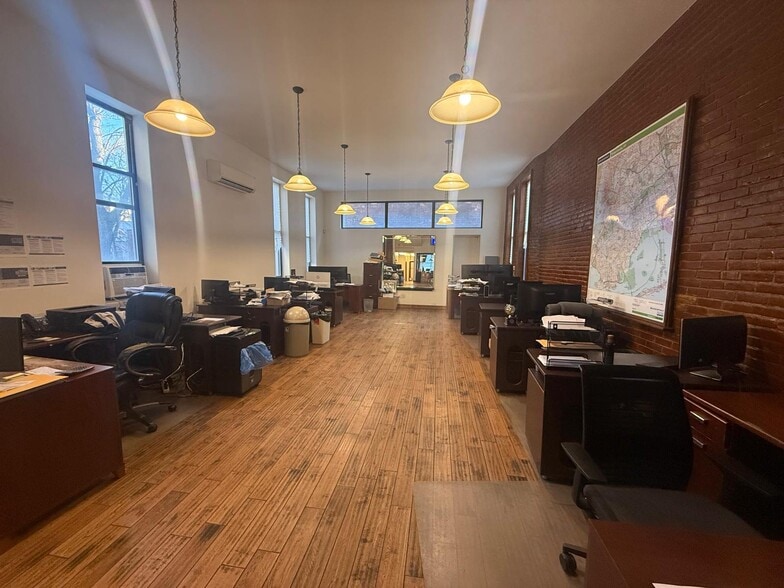 More Photos Of , Brooklyn General Retail For Sale