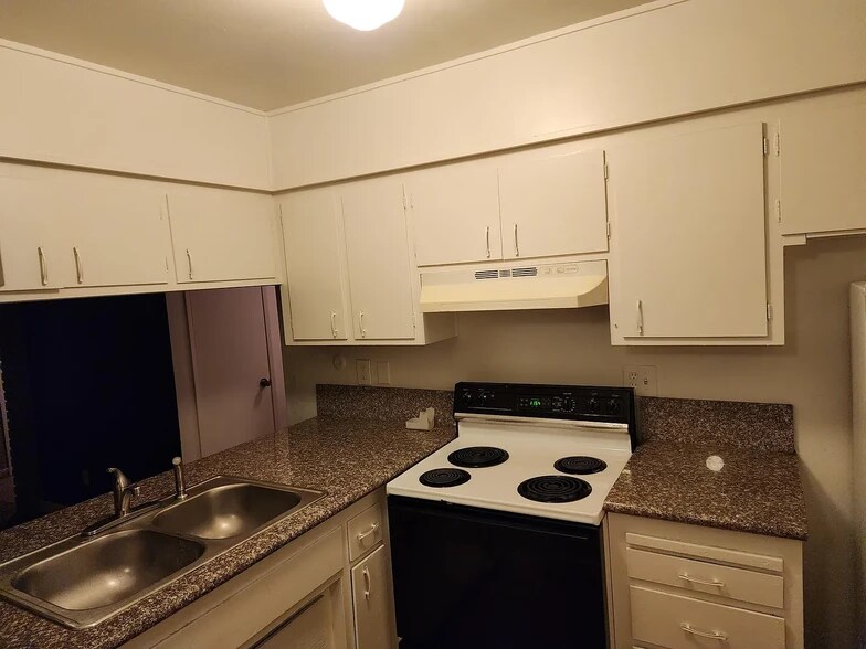 More Photos Of 67 Nedra Ct, Sacramento Apartments For Sale