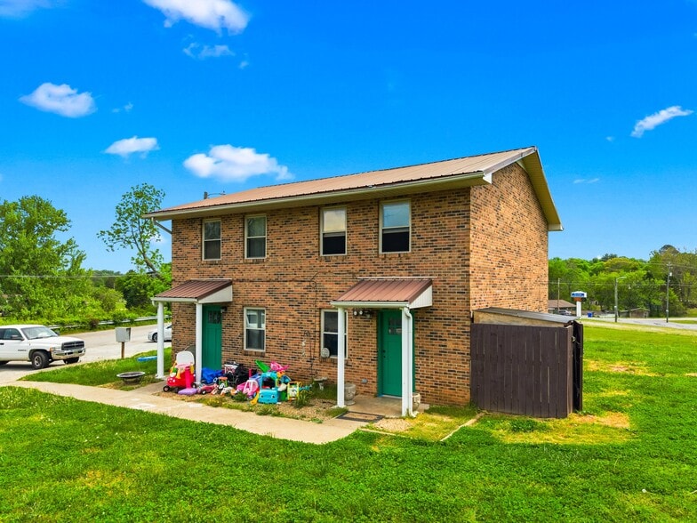 More Photos Of 3229 Blue Springs rd, Strawberry Plains Multifamily For Sale