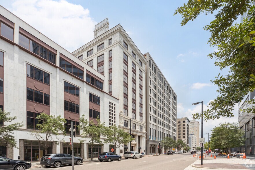 More Photos Of 121 W Forsyth St, Jacksonville Loft Creative Space For Lease