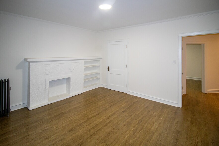 More Photos Of 11136 S Vernon Ave, Chicago Apartments For Sale