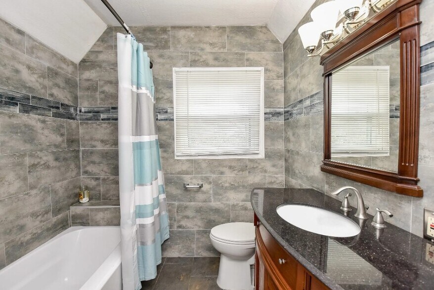 More Photos Of 4916 Old Spanish Trl, Houston Flex For Lease