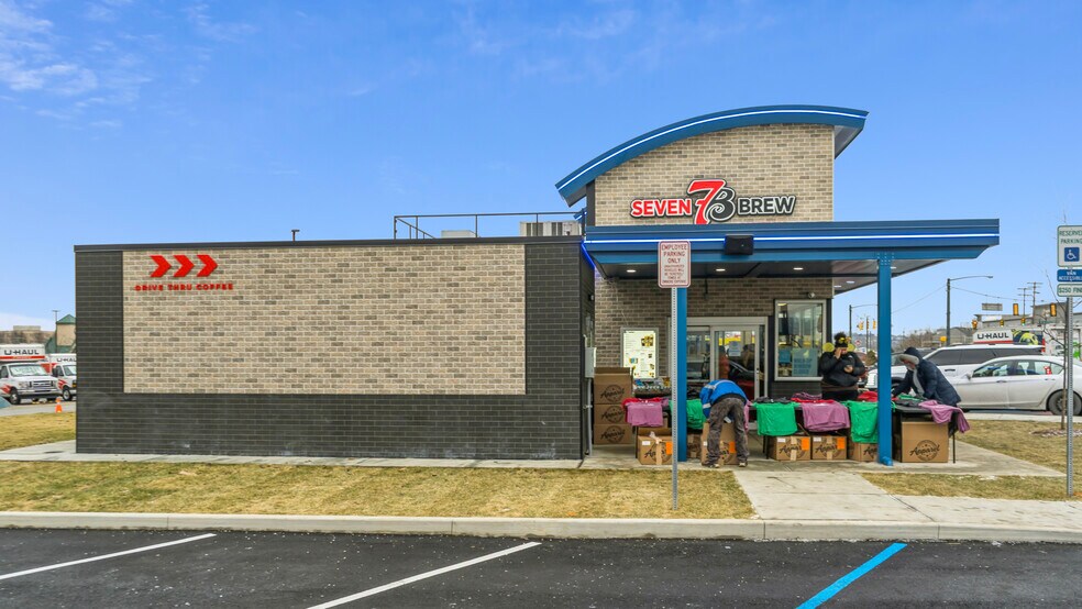 More Photos Of 1100 Mountain Laurel Plaza, Latrobe General Retail For Sale