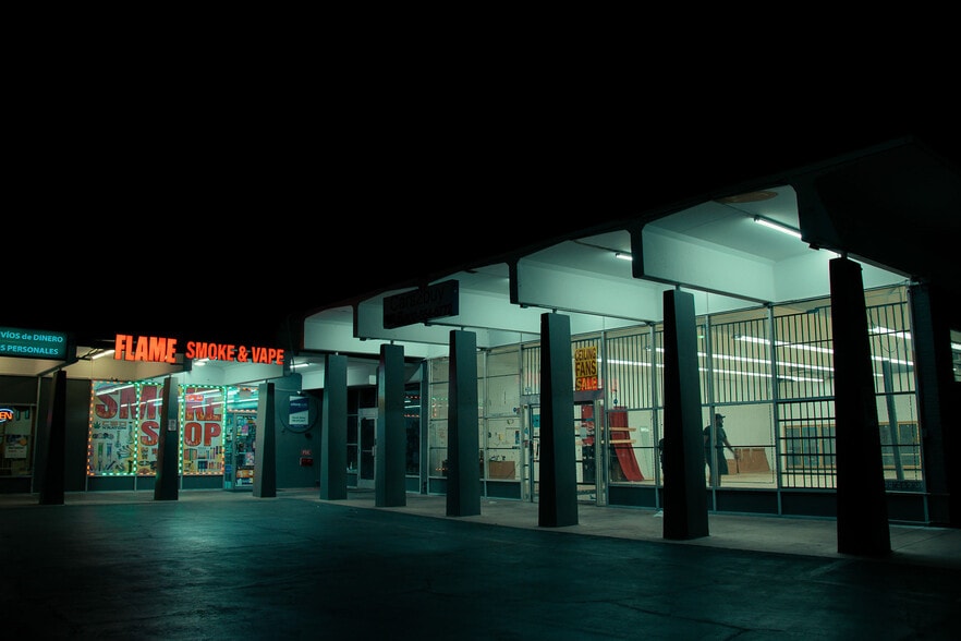 More Photos Of 629 E Chandler Blvd, Chandler Freestanding For Lease