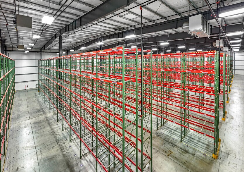 More Photos Of 80 Davis Pky, Clyde Warehouse For Sale