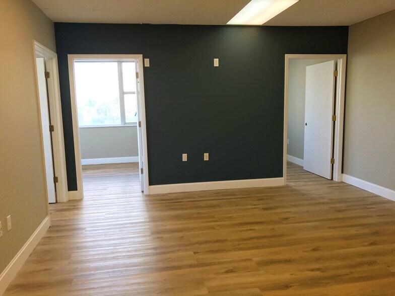 More Photos Of 1980 N Atlantic Ave, Cocoa Beach Medical For Lease