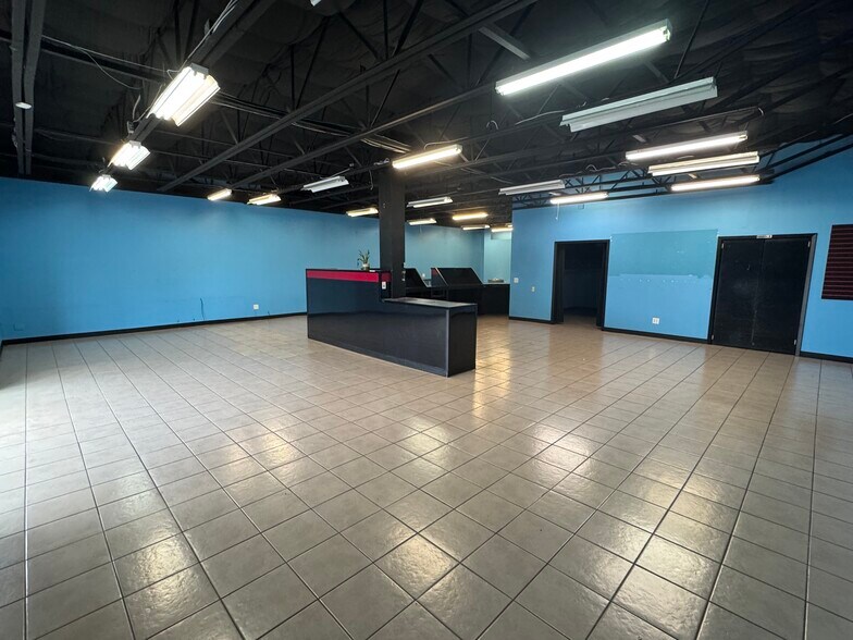 More Photos Of 604 N Bell Blvd, Cedar Park Freestanding For Lease