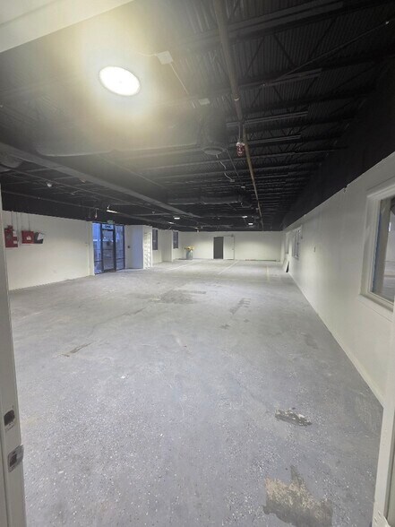 More Photos Of 3443 NW 107th St, Miami Warehouse For Lease