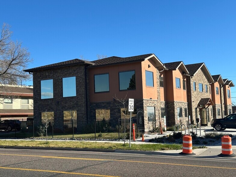 More Photos Of 1038 Union Blvd, Lakewood Medical For Sale