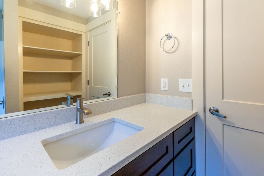 More Photos Of 201-307 Trees Ct, Silverton Apartments For Sale