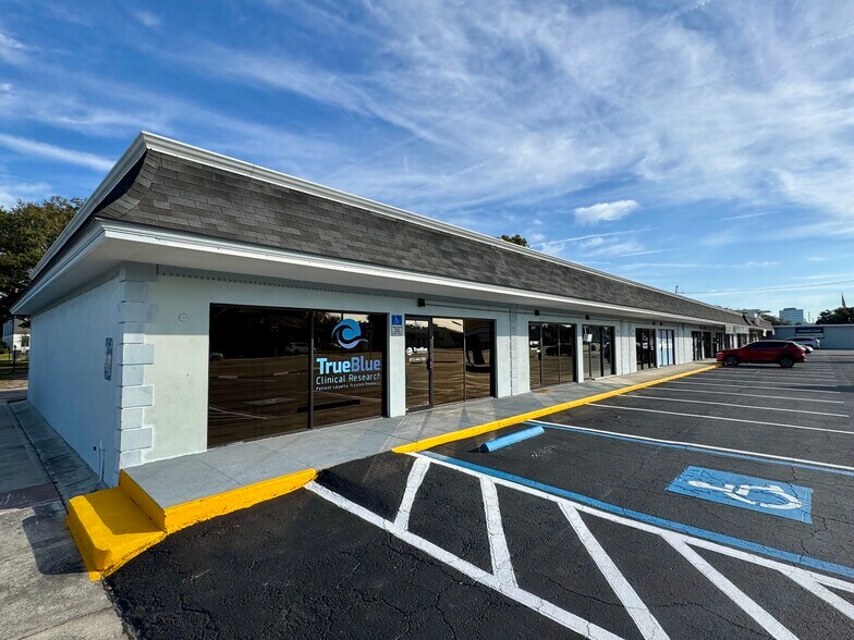 More Photos Of 4239-4255 W Kennedy Blvd, Tampa Unknown For Lease