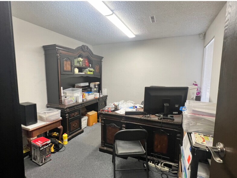 More Photos Of 4450 Enterprise St, Fremont Manufacturing For Sale