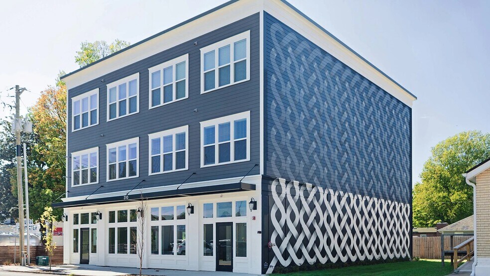 Primary Photo Of 310 Holcomb St, Springdale General Retail For Lease