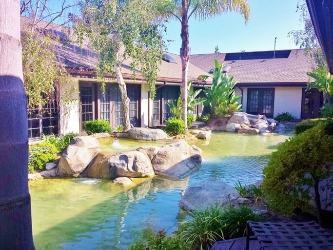 More Photos Of 3151 Airway Ave, Costa Mesa Medical For Lease