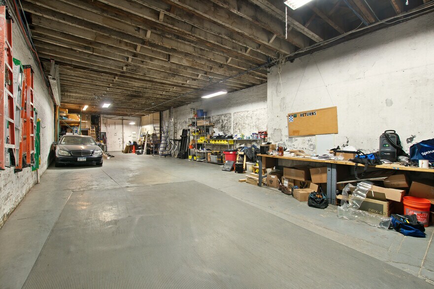 More Photos Of 417 W 126th St, New York Flex For Sale