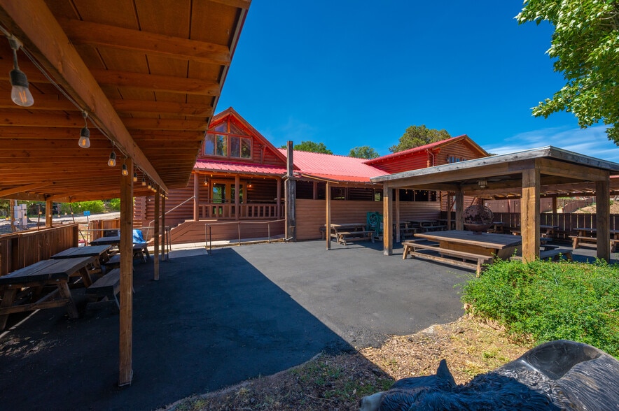 More Photos Of 949 Highway 82, Mountain Park Storefront Retail Residential For Sale