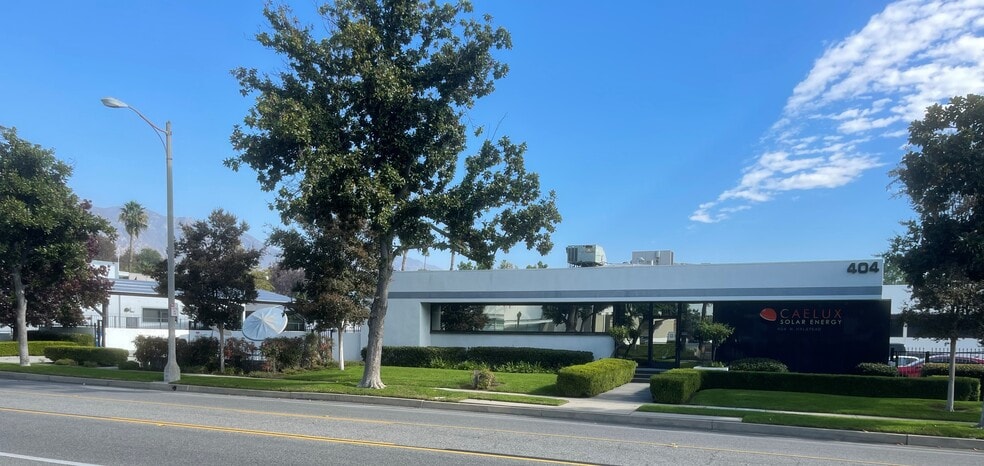 More Photos Of 404 N Halstead St, Pasadena Research And Development For Lease