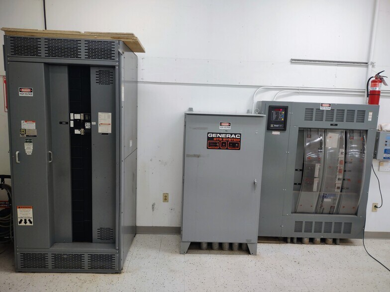 More Photos Of 161 Tarbell St, Akron Telecom Hotel Data Hosting For Sale
