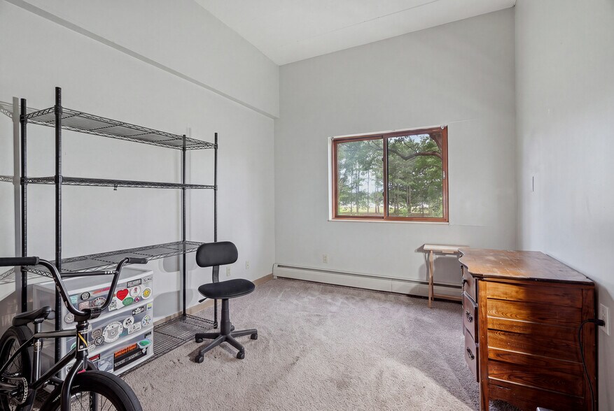 More Photos Of 985 Ivy Ave E, Saint Paul Apartments For Sale