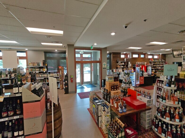 More Photos Of 4257 W Main St, Westminster Storefront Retail Office For Lease
