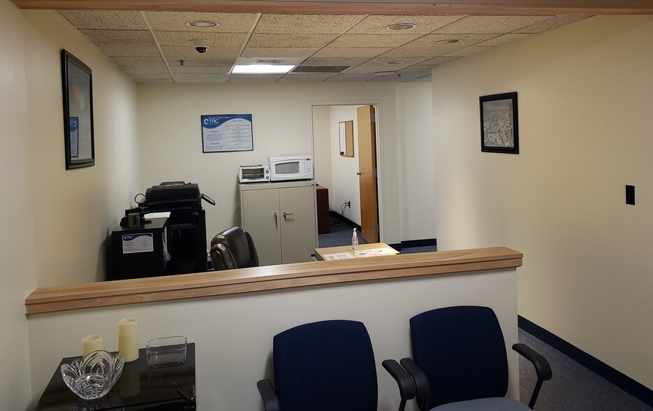 More Photos Of 300 Wildwood Ave, Woburn Flex For Lease