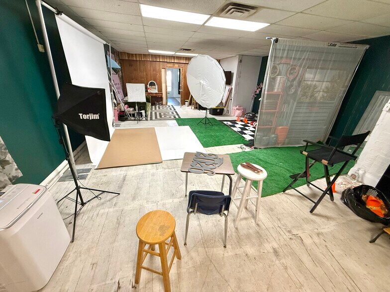 More Photos Of 4448 Lewis Ave, Toledo Storefront For Sale