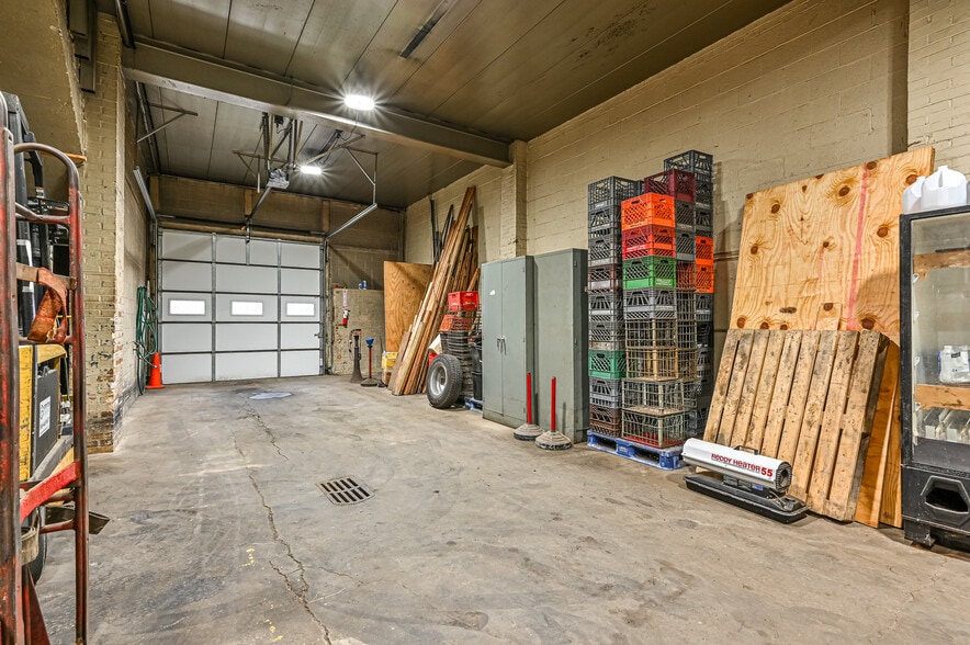 More Photos Of 242 Merchant St, Ambridge Warehouse For Sale
