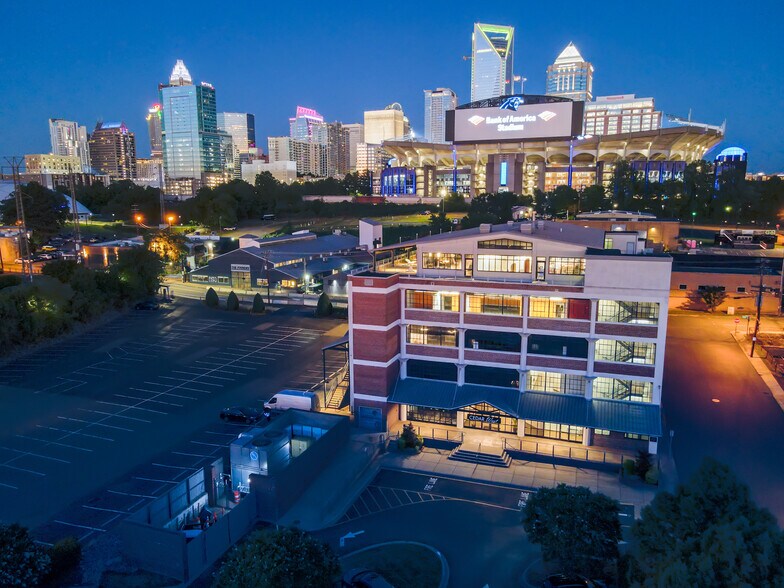 More Photos Of 800 Westmere Ave, Charlotte Office For Lease