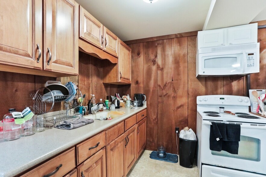 More Photos Of 14111-14113 Pennsylvania Ave, Hagerstown Freestanding For Sale