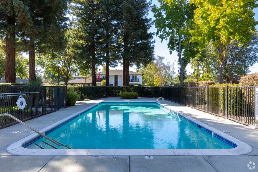 More Photos Of 455 Brahms Way, Sunnyvale Apartments For Lease