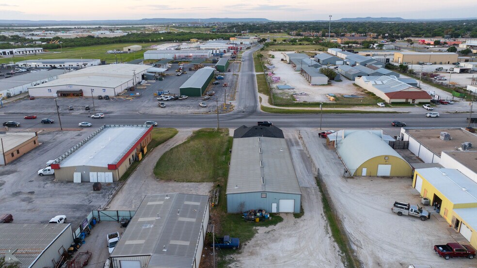 More Photos Of 2150 Industrial Blvd, Abilene Office For Sale