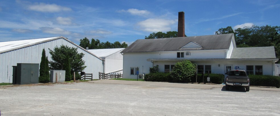 More Photos Of 305 N Walnut St, Yellow Springs Warehouse For Sale
