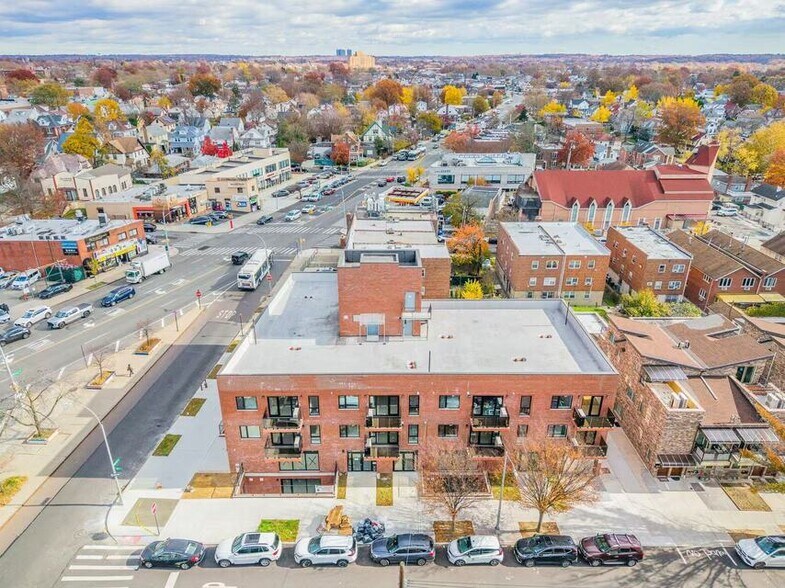 More Photos Of 16502 Sanford Ave, Flushing Apartments For Sale