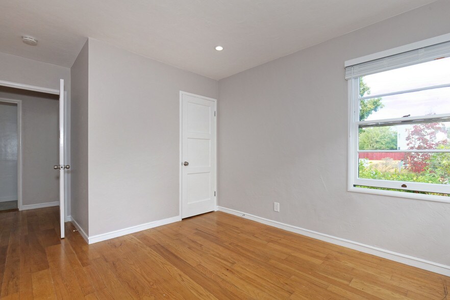 More Photos Of 1325 Sacramento St, Berkeley Apartments For Sale