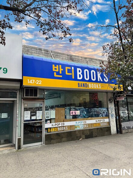 Primary Photo Of 14722-14732 Northern Blvd, Flushing Storefront For Lease