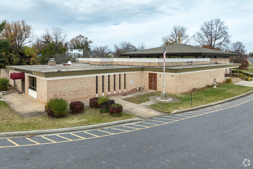Primary Photo Of 5212 McCormick Ave, Baltimore Religious Facility For Sale