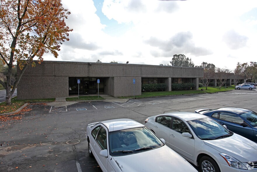 More Photos Of 180 Blue Ravine Rd, Folsom Research And Development For Lease
