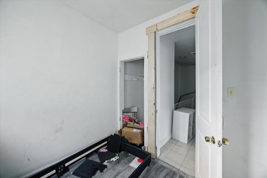 More Photos Of 501 Florida Ave NW, Washington Restaurant For Lease