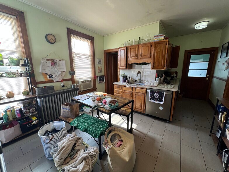 More Photos Of 66 Park Ave, Cohoes Multifamily For Sale