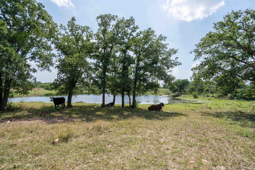 More Photos Of Gravel Pit @ Kingsbury Rd, Seguin Land For Sale