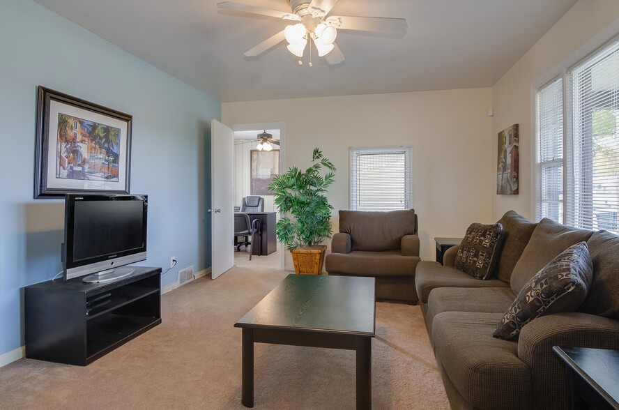 More Photos Of 1109 N Scott Ave, Belton Apartments For Sale