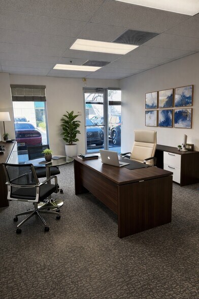 More Photos Of 2900 Glades Cir, Weston Unknown For Lease