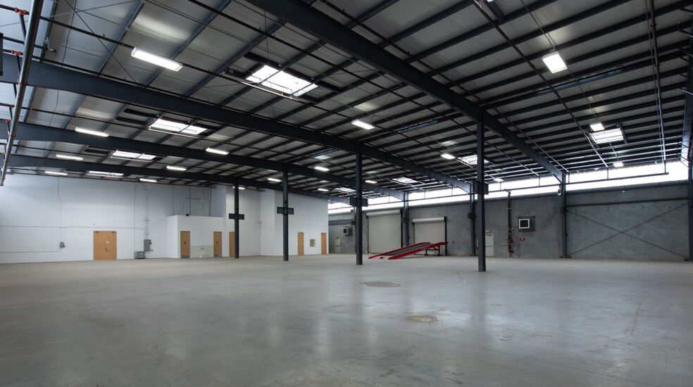 More Photos Of 6507 West Little York Rd, Houston Unknown For Lease